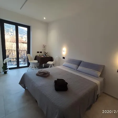 Shared Bathroom - Myaostaproject Alloggio in famiglia